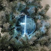 Julekugle med LED Lys - Lys blå - Ø15cm - Snebold