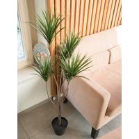 Kunstig Yucca Palme Med Slanke Stammer. 130 Cm.